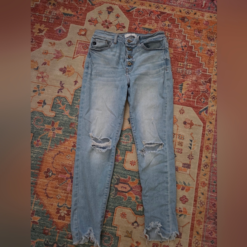 KanCan Light Blue Distressed Ankle Jeans